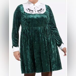 Her Universe Disney The Haunted Mansion Ghost Host Velvet Long-Sleeve Dress